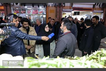 بازدید سخنگوی دولت از بازار میوه و تره‌بار و شهروند جلال آل احمد 59