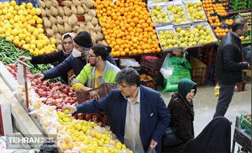 بازدید اصحاب رسانه از زنجیره تامین محصولات مصرفی ماه رمضان و میوه شب عید 18
