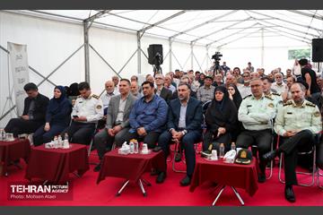 آیین افتتاحیه مجموعه ورزشی شهدای تاکسیران 17