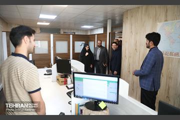 بازدید عضو شورای شهر از مرکز ارتباطات شهرداری تهران 9