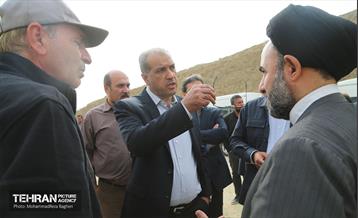 بازدید عضو شورای شهر از پروژه‌های منطقه ۲۲ 6