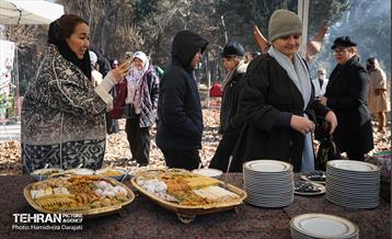 تور تهرانگردی ویـژه خانواده دیپلماتیک در منطقه 22