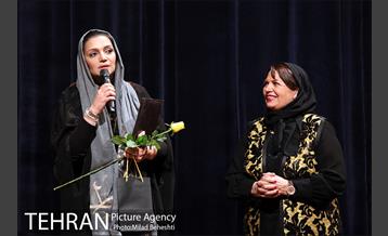 شانزدهمین جشن سالانه انجمن منتقدان و نویسندگان خانه تئاتر‎ 18