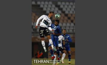 دیدار صبای قم و استقلال در لیگ برتر فوتبال 13