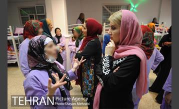 شهردار شب دکتر گیل آبادی با حضور جمعی از بازیگران 10