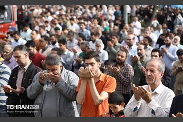 نماز عید سعید فطر در مصلای تهران 50