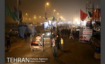 پیاده روی زائران به سمت کربلا از مرز شلمچه 29