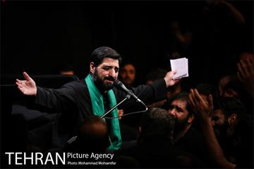 عزاداری سیاه پوشان در هیئت ریحانة الحسین  6