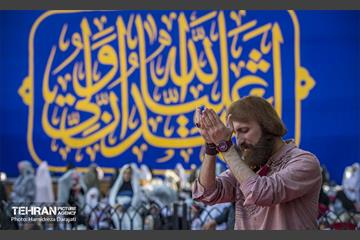 اقامه نماز عید سعید فطر در امامزاده صالح (ع) 17