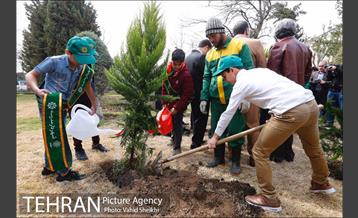 مراسم کاشت نهال در هفته منابع طبیعی (درخت فرهنگ و هنر) 26