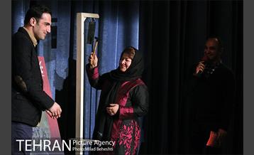 افتتاح نمایش ناگهان پیت حلبی 8