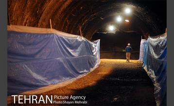 ورود دستگاه تمام مکانیزه(TBM) به ایستگاه مترو شهدا 33