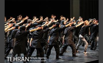 نمایش "من" در پردیس تئاتر تهران (خاوران) 5