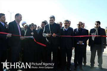 آیین بهره برداری تقاطع غیرهمسطح بزرگراه شهید حکیم با بلوار المپیک 24