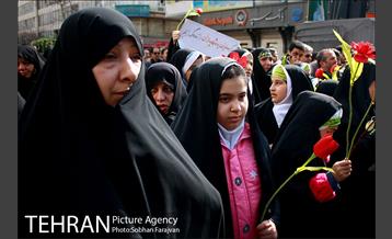 تشییع سه شهید گمنام در میدان فاطمی 19