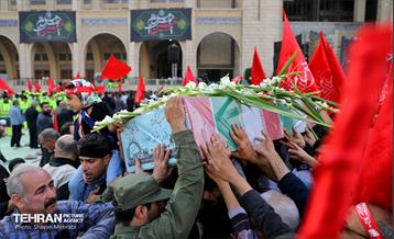 بدرقه خادمان و زائران اربعین 16