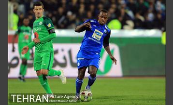 دیدار تیم‌های فوتبال ذوب آهن - استقلال تهران 10