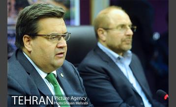 حضور شهردار مونترال در برج میلاد برای امضاء تفاهم نامه با شهرداری تهران 15