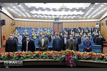 آیین تجلیل از پرسنل سامانه های مدیریت شهری ۱۳۷ و نظارت همگانی ۱۸۸۸