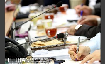 جلسه شورای روابط عمومی معاونت ها و مناطق ۲۲ گانه با حضور دکتر حجت الله میرزایی