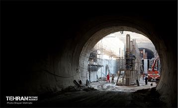 اینجا کارگاهه؛ مترو ورزشگاه تختی 39