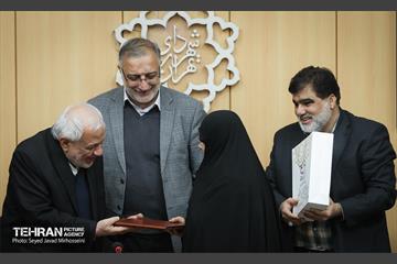 دیدار شهردار تهران با جمعی از زندانیان انقلابی سال ۵۷ 6