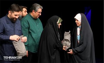 رونمایی از طرح هشتمین نویسندگان دهه هشتاددی و نودی 25