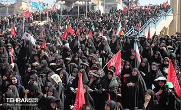 اقامه نماز بر پیکر آقای شهید ایران - 1 22