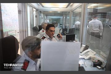 بازدید شهردار تهران از ستاد فرماندهی عملیات آتش نشانی 24