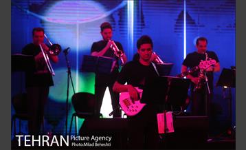 کنسرت رضا صادقی‎ 6