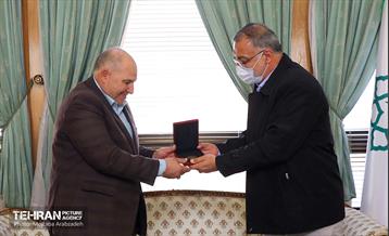 دیدار شهردار تهران با معاون استاندار نجف اشرف 21