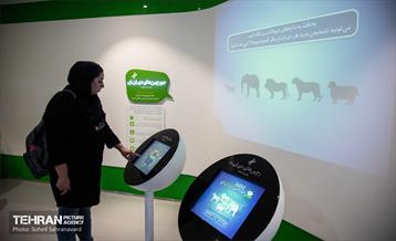 بازدید اصحاب رسانه از باغ کتاب تهران 14