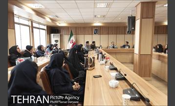 تجلیل از بانوان مرکز ارتباطات و امور بین الملل شهرداری تهران 7