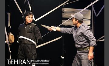 نمایش صبح بخیر‎ 4