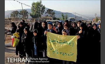 مراسم کوهپیمایی خانوادگی در کوه بی بی شهربانو 2