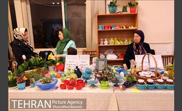 اکران خیریه انیمیشن مبارک در بازارچه رعد‎ 23