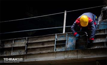 اینجا کارگاهه؛ پارکینگ طبقاتی نیایش 21