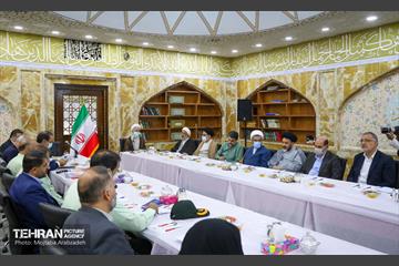 جلسه ستاد احیای امر به معروف و نهی از منکر کشور با حضور شهردار تهران 11