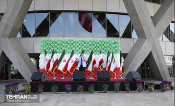 روز جمهوری اسلامی ایران در برج میلاد 23