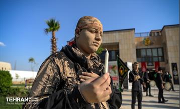 آیین برافراشتن پرچم عزای حسینی 2