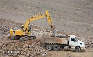 اینجا کارگاهه؛ بزرگراه شهید شوشتری 10