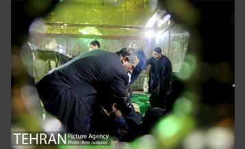 تشییع و خاکسپاری پیکر آیت الله هاشمی رفسنجانی در حرم امام (ره)‎ 32