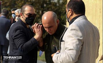 مراسم تشییع پیکر مرحومه ایران درودی هنرمند نقاش 19