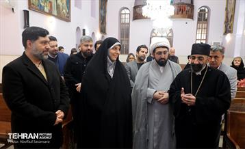 دیدار سخنگو شورای اسلامی شهر تهران با خانواده‌های شهدای ارامنه 11