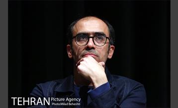 نشست نقد و بررسی فیلم لاک قرمز در فرهنگسرای ارسباران‎ 6