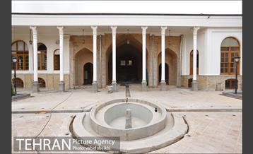 بازدید شهردار تهران از پروژه مرمت خانه اتحادیه در لاله زار 27