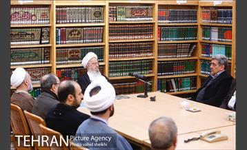 دیدار شهردار تهران با آیت الله العظمی مکارم شیرازی 10