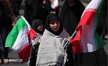 اجتماع مردمی در اربعین رهبر شهید انقلاب - 1 31