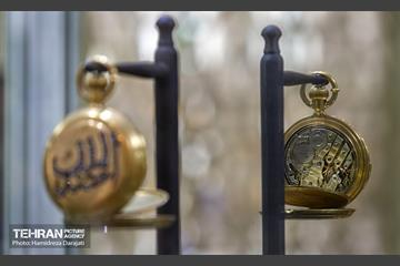 ساعت جیبی سه در، طلا، کوکی، متعلق به قرن 19 میلادی و ساخته سوئیس متعاق به عضدالملک از رجال معروف ناصرالدین شاه