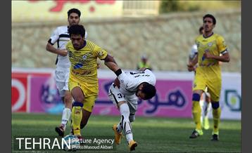 دیدار نفت تهران و سپاهان در لیگ برتر فوتبال 19